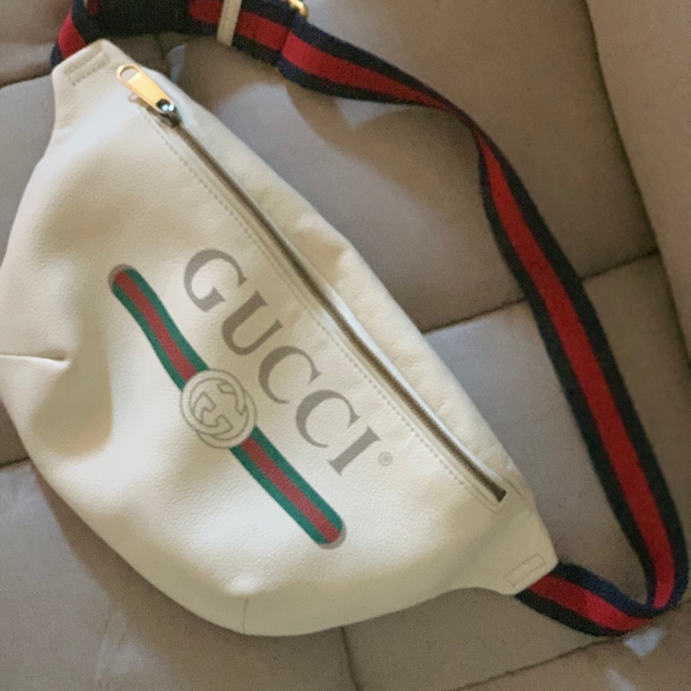 Gucci Bumbag fanny pack white color large size